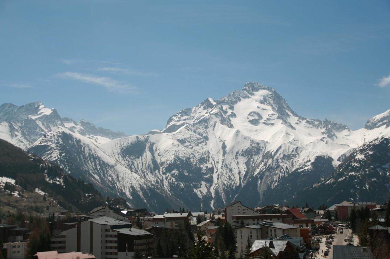 Votre hébergement au coeur des Deux Alpes Les Deux Alpes Extérieur photo